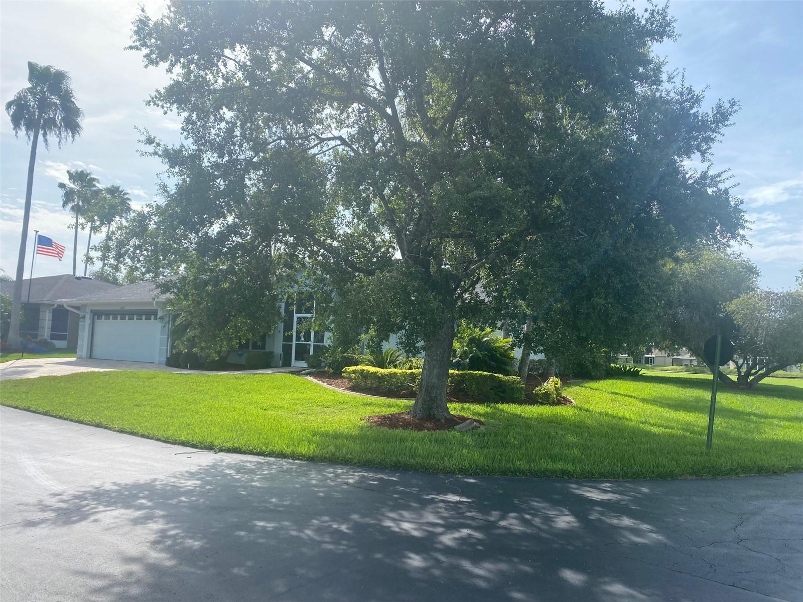 Image 2 of 41 For 10622 Moshie Lane