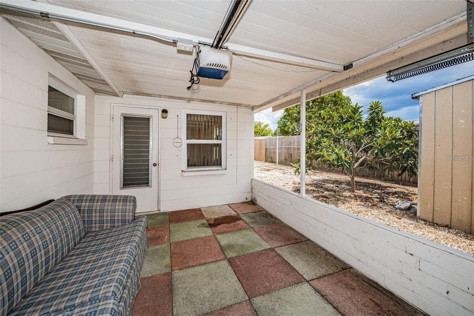 Image 22 of 25 For 4902 Vision Avenue