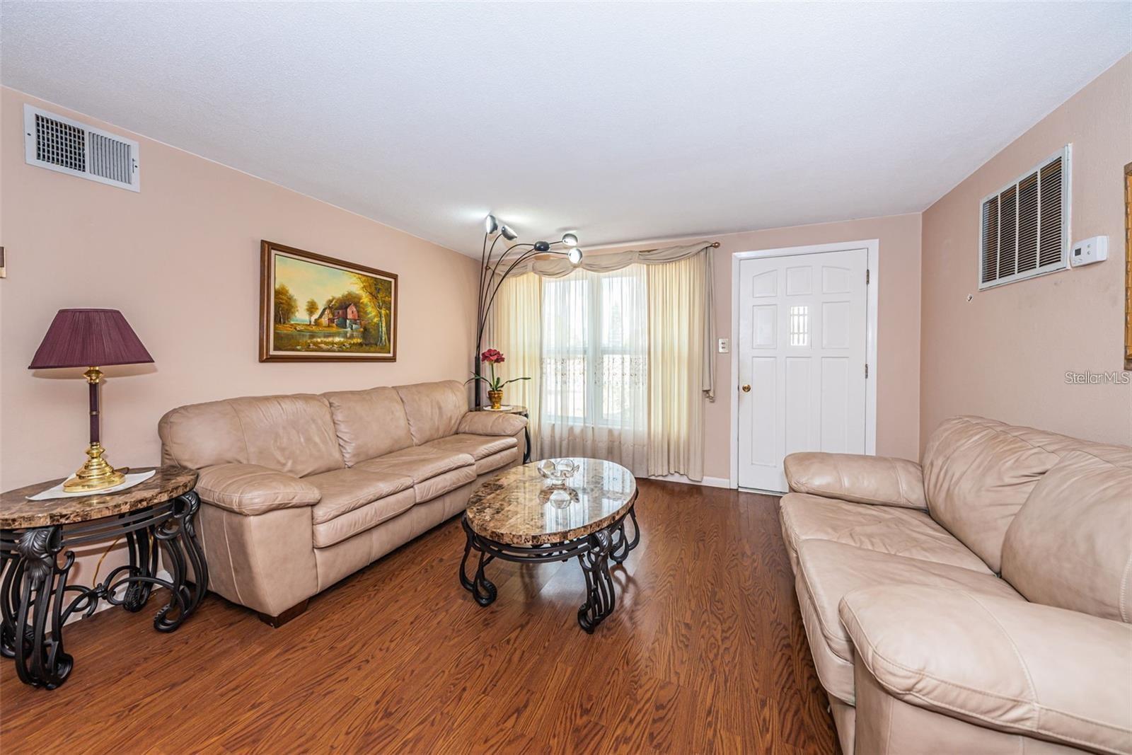 Image 6 of 25 For 4902 Vision Avenue