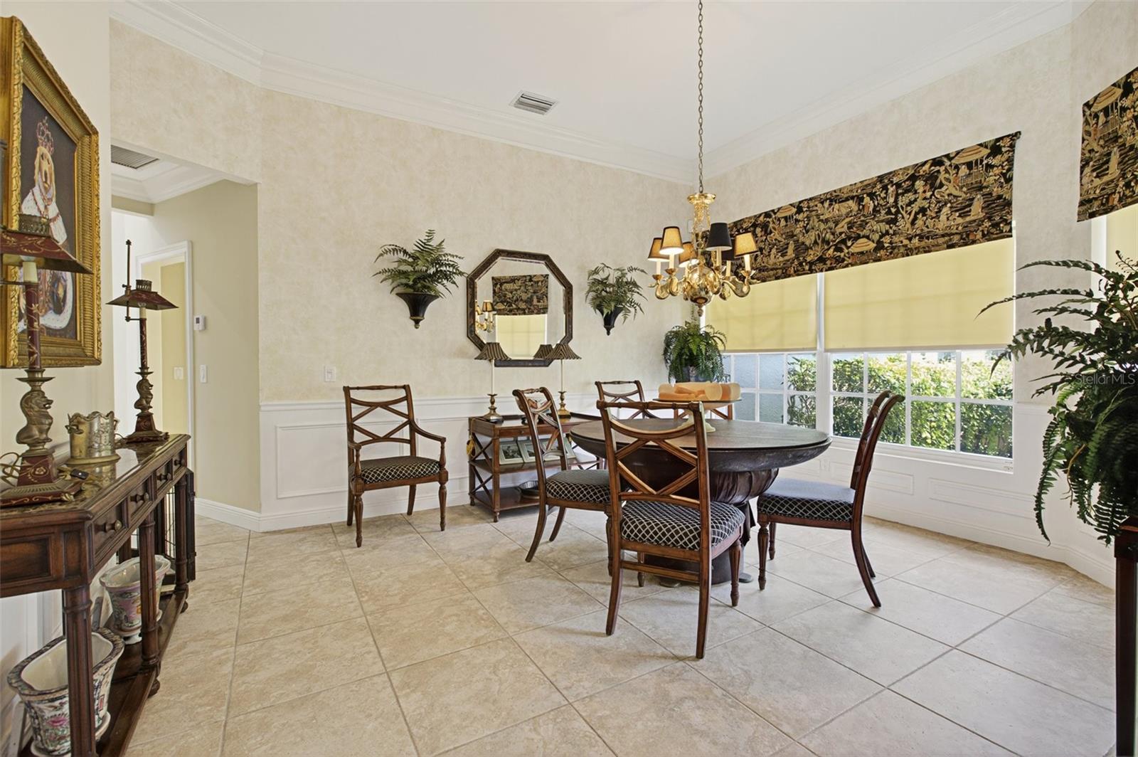 Image 7 of 34 For 12451 Gateway Greens Drive