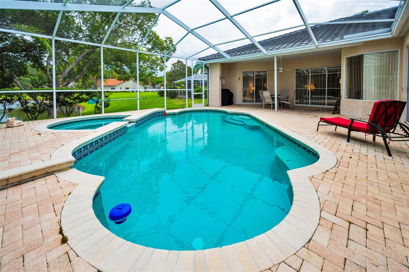 Listing photo id 43 for 5633 Wellington Court
