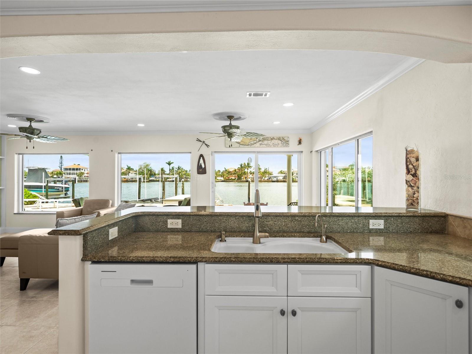 Image 21 of 58 For 16129 4th Street E