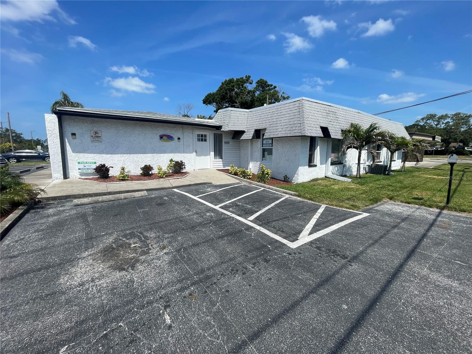 Image 13 of 13 For 1212 Highland Avenue