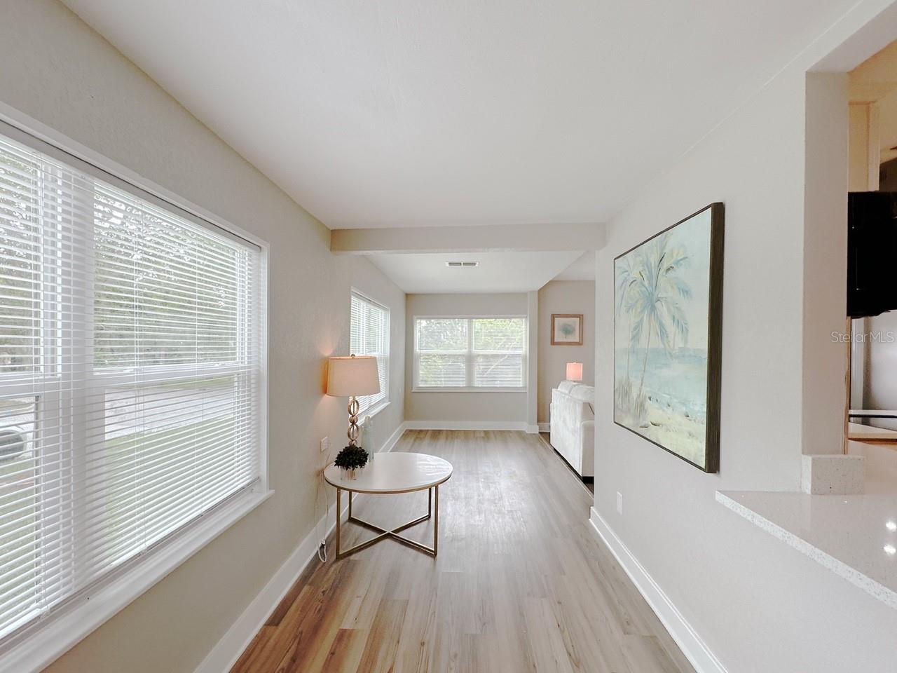 Image 12 of 20 For 1554 Elmwood Street