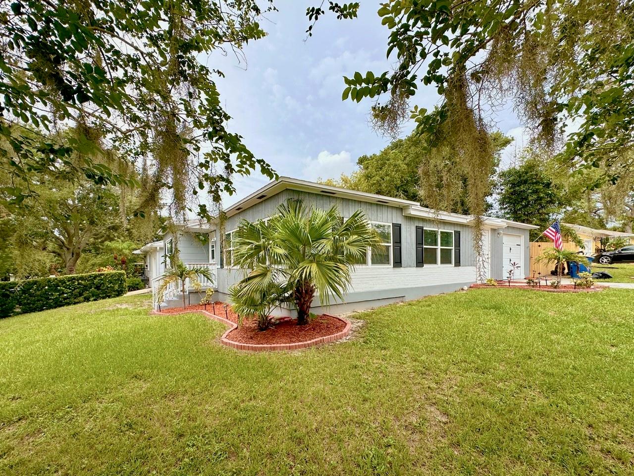 Image 2 of 20 For 1554 Elmwood Street