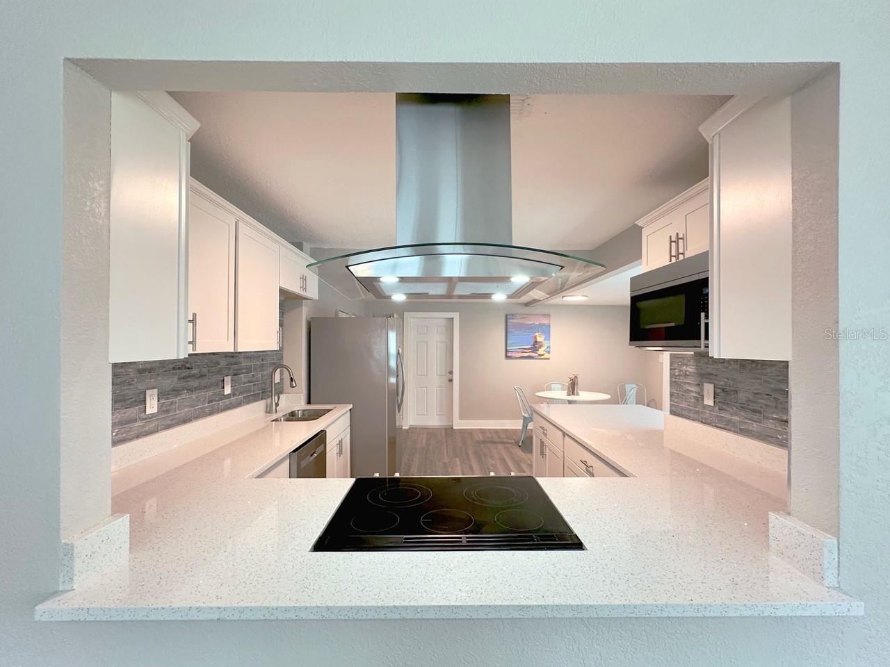 Image 7 of 20 For 1554 Elmwood Street