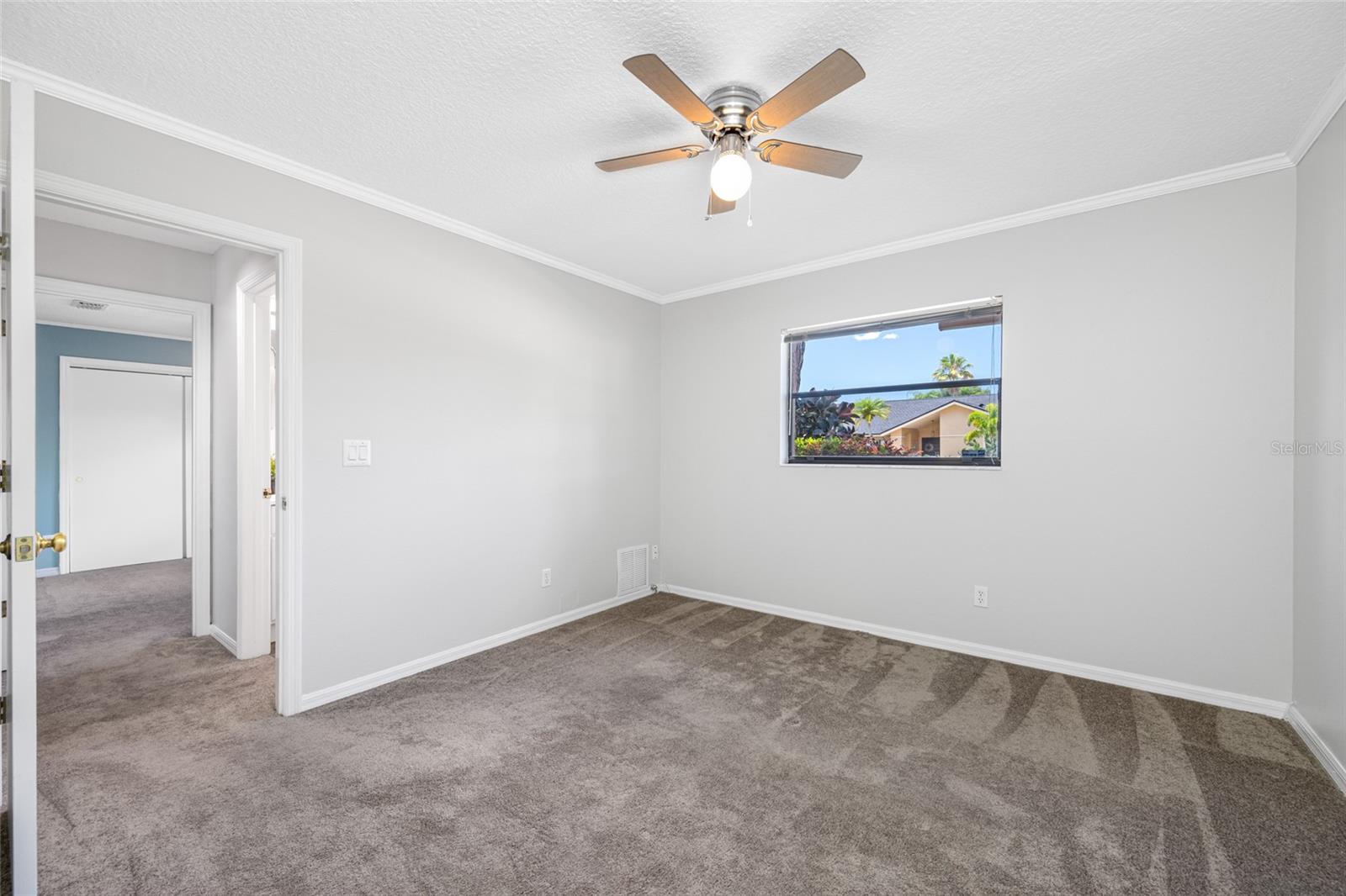 Image 40 of 51 For 1111 Chatham Court