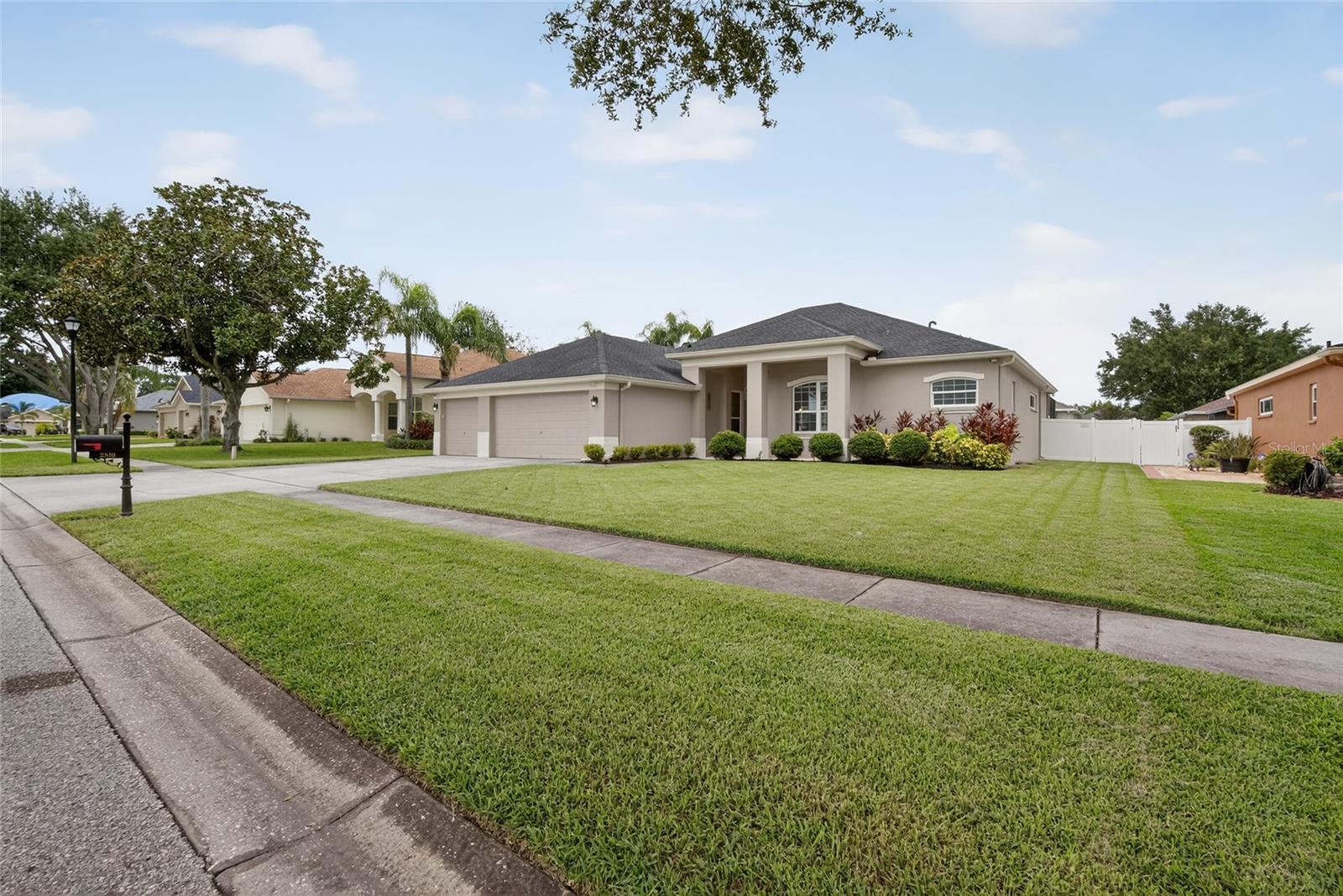 Image 4 of 83 For 2819 Duncan Tree Circle