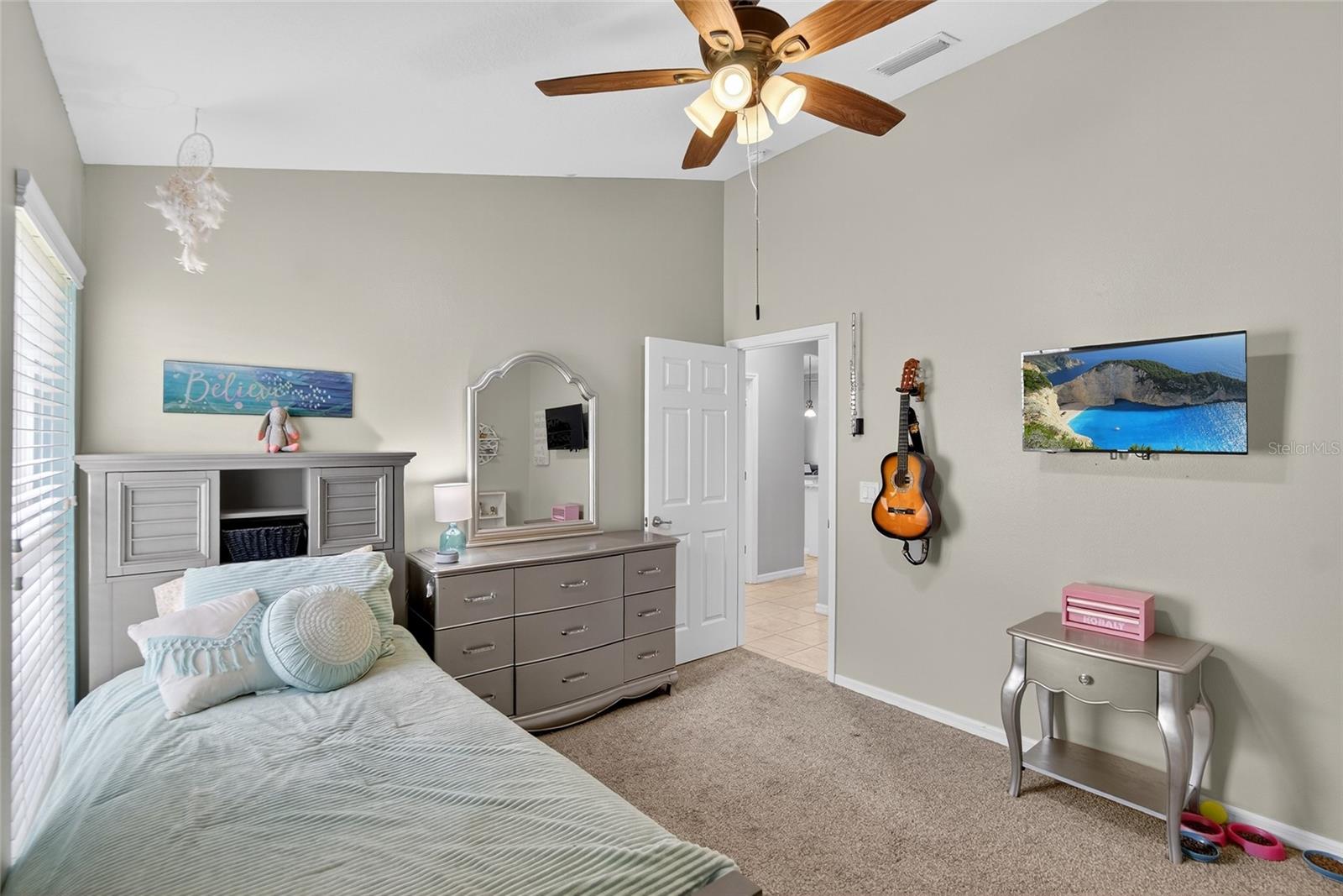 Image 43 of 83 For 2819 Duncan Tree Circle