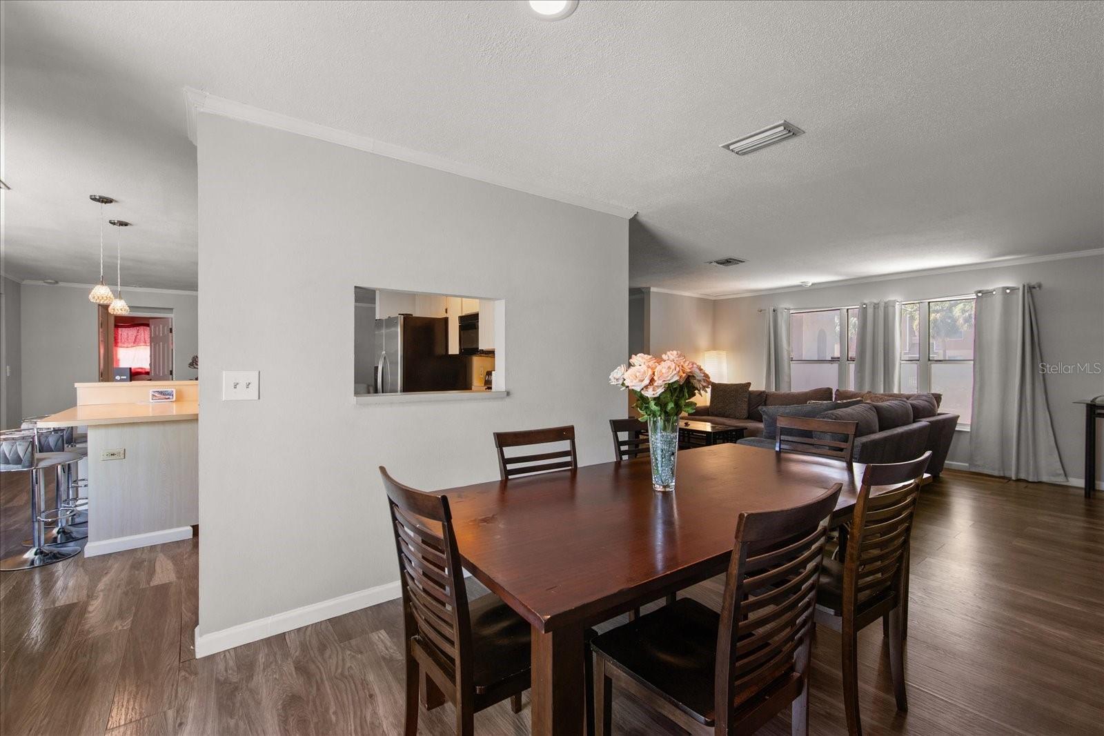 Image 7 of 27 For 2584 58th Avenue S