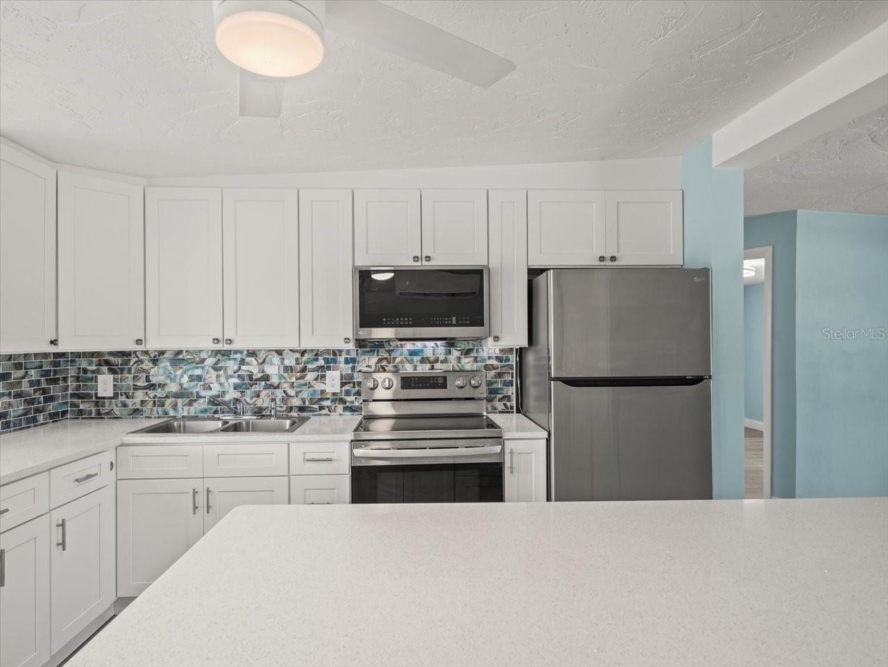 Image 18 of 54 For 13316 Carol Drive