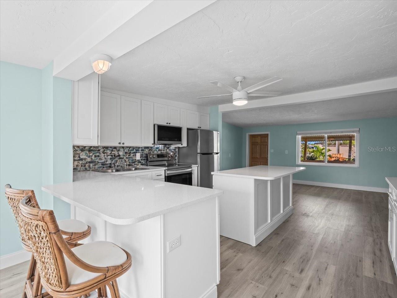 Image 19 of 54 For 13316 Carol Drive
