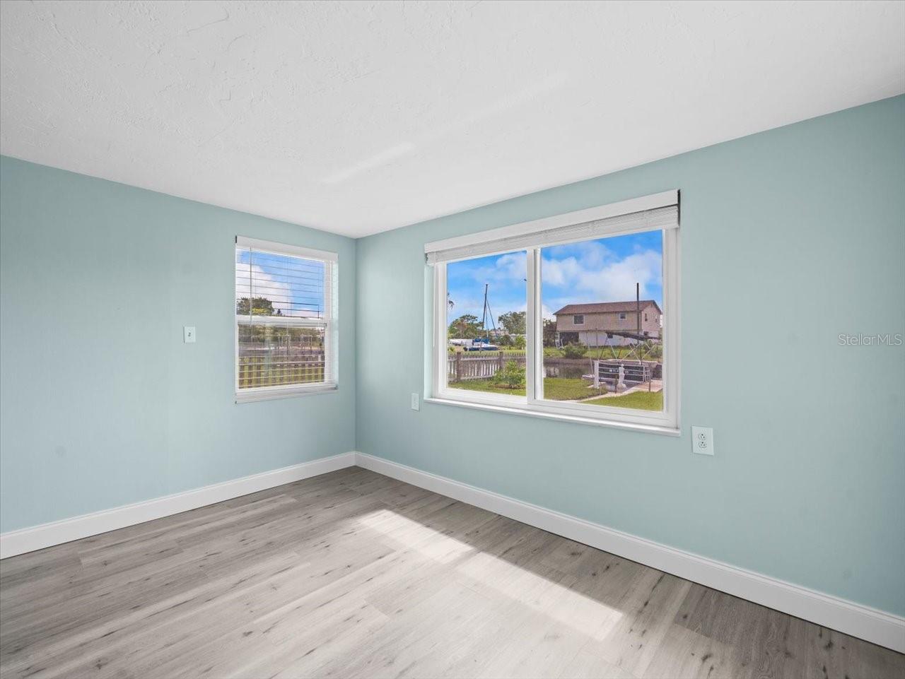 Image 23 of 54 For 13316 Carol Drive