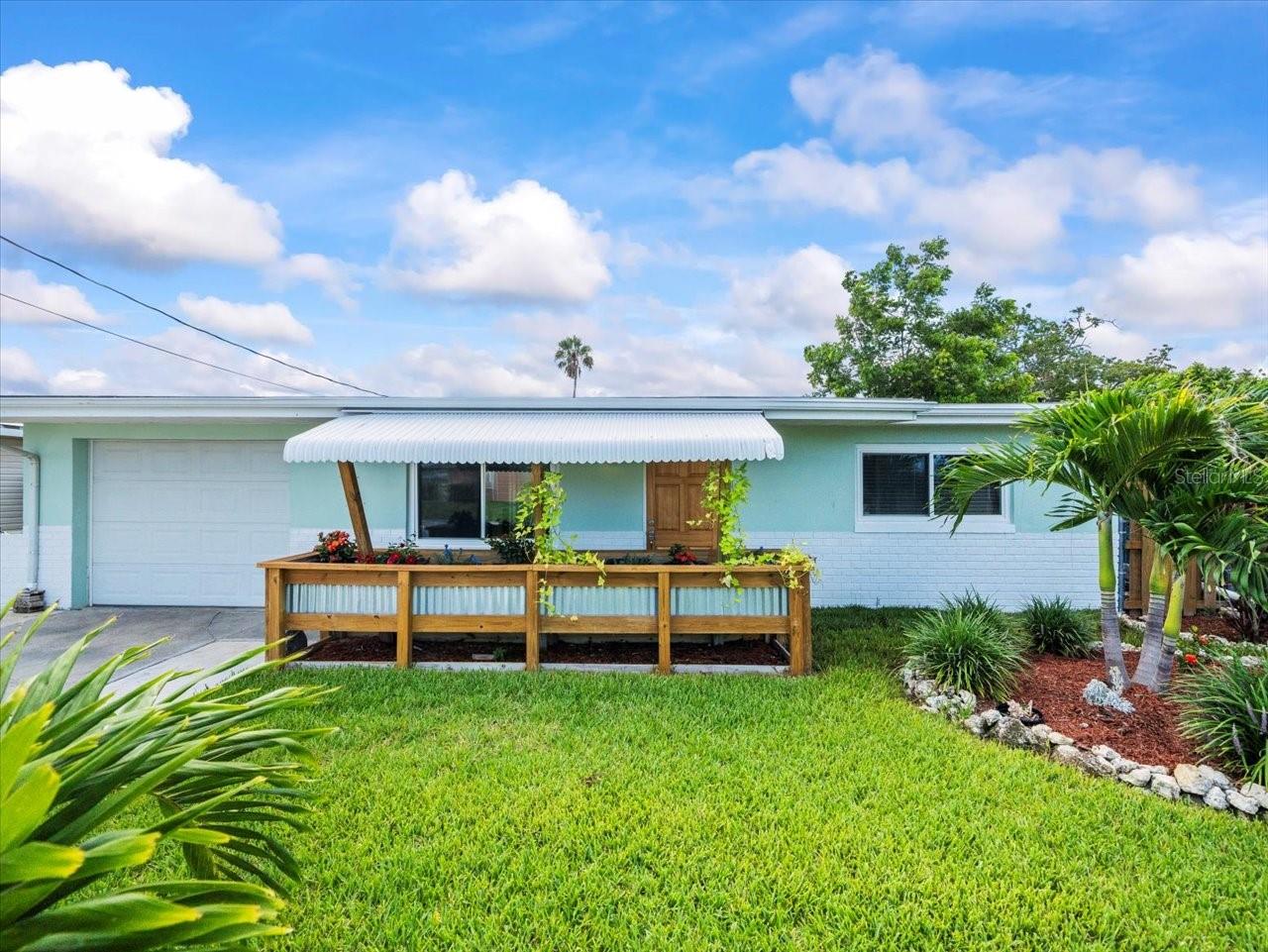 Image 4 of 54 For 13316 Carol Drive
