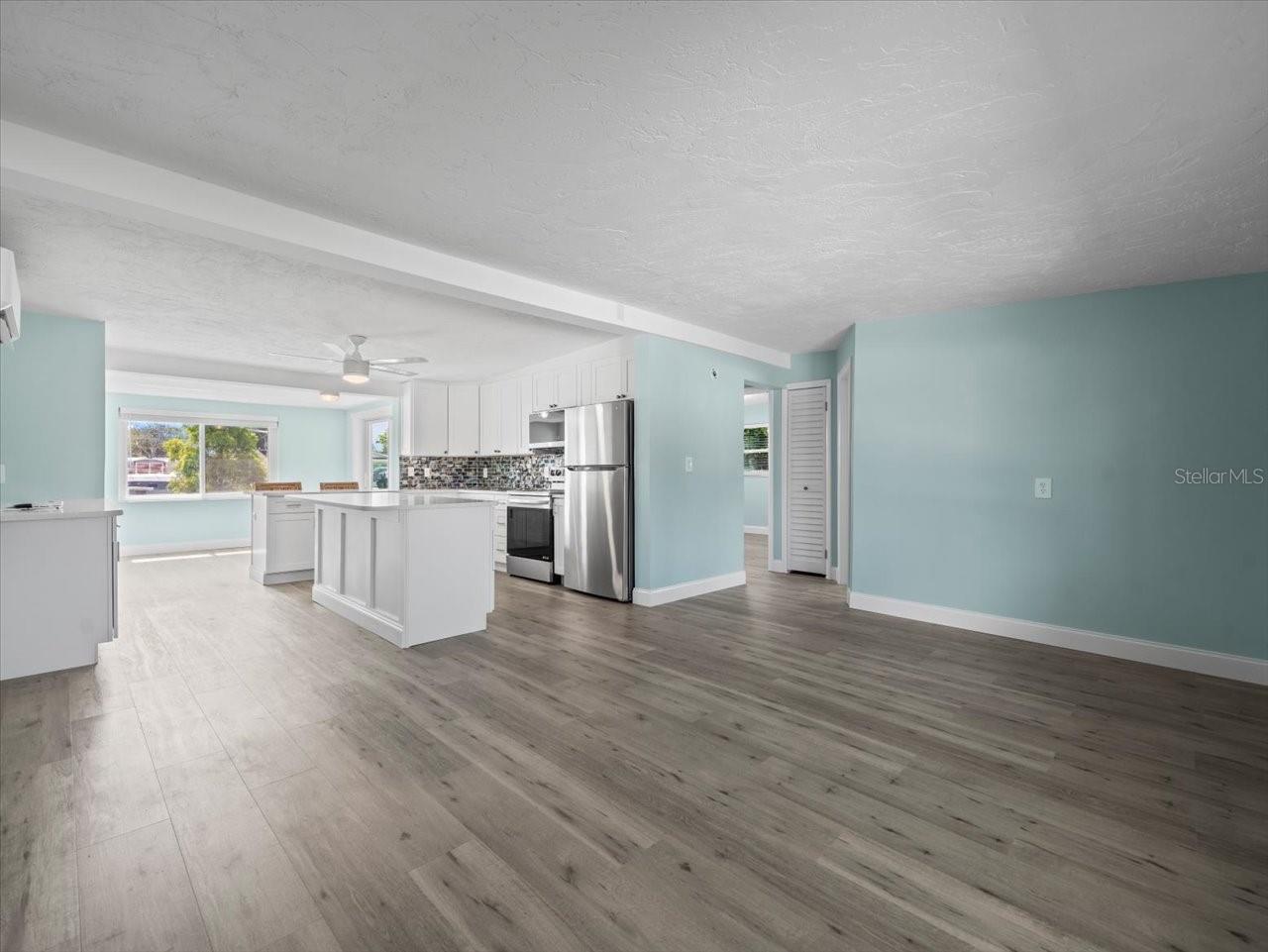 Image 9 of 54 For 13316 Carol Drive