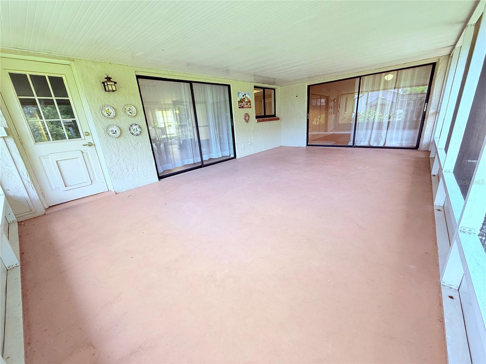 Image 19 of 32 For 4306 Woodside Manor Drive
