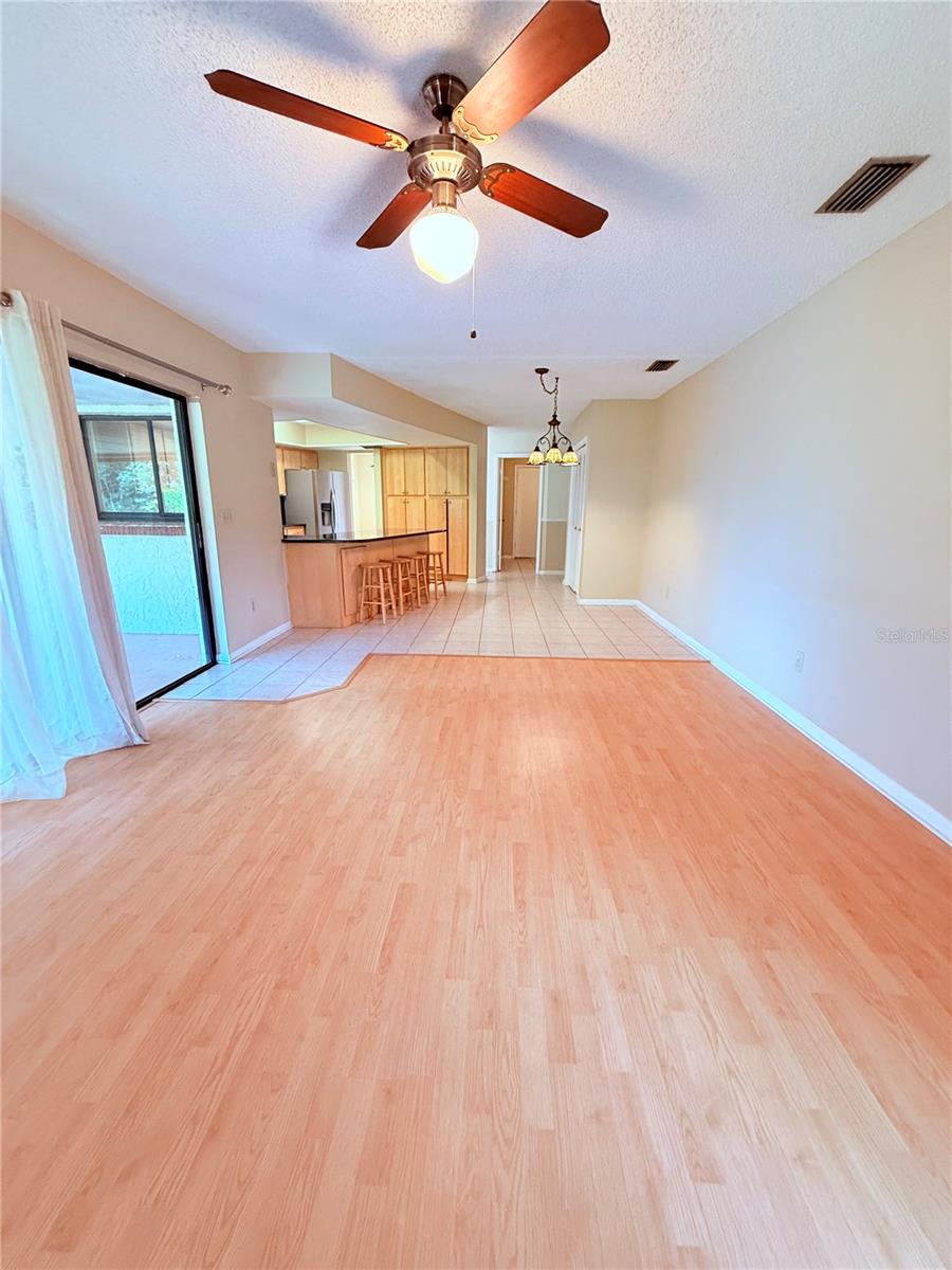 Image 4 of 32 For 4306 Woodside Manor Drive
