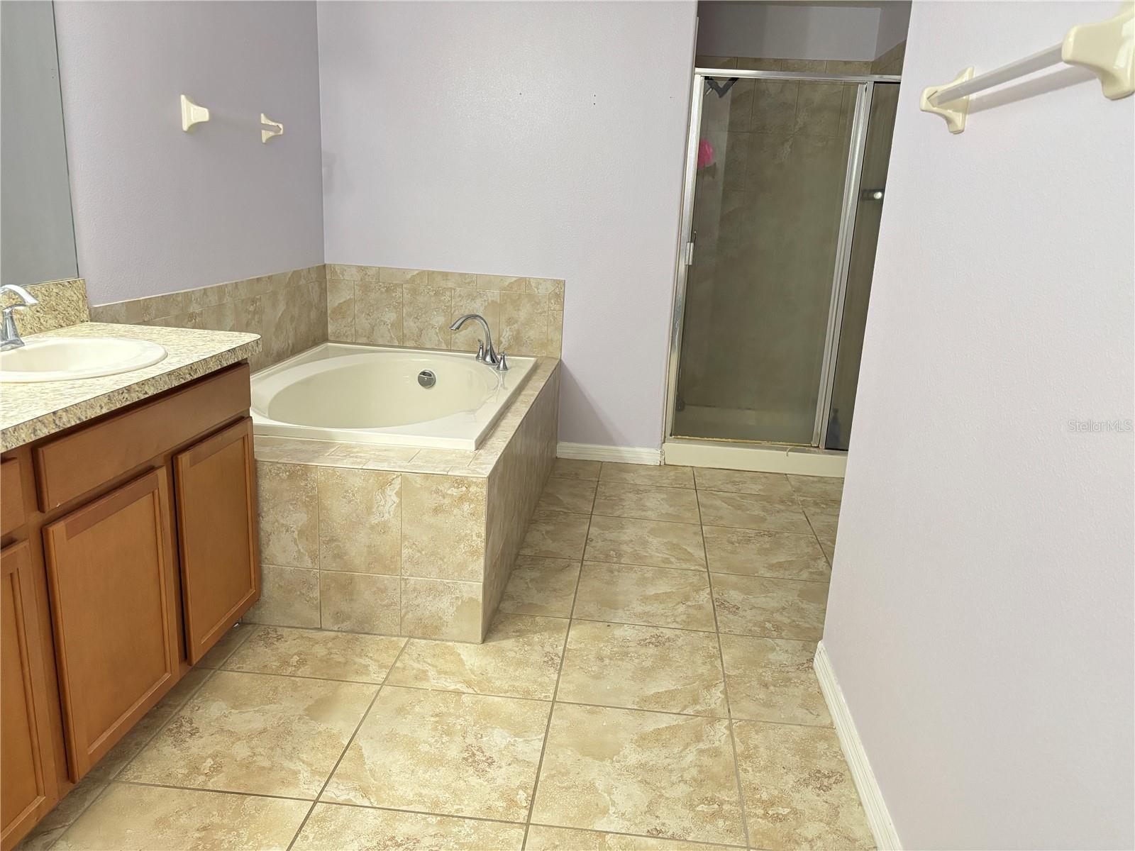 Image 4 of 8 For 20042 Date Palm Way