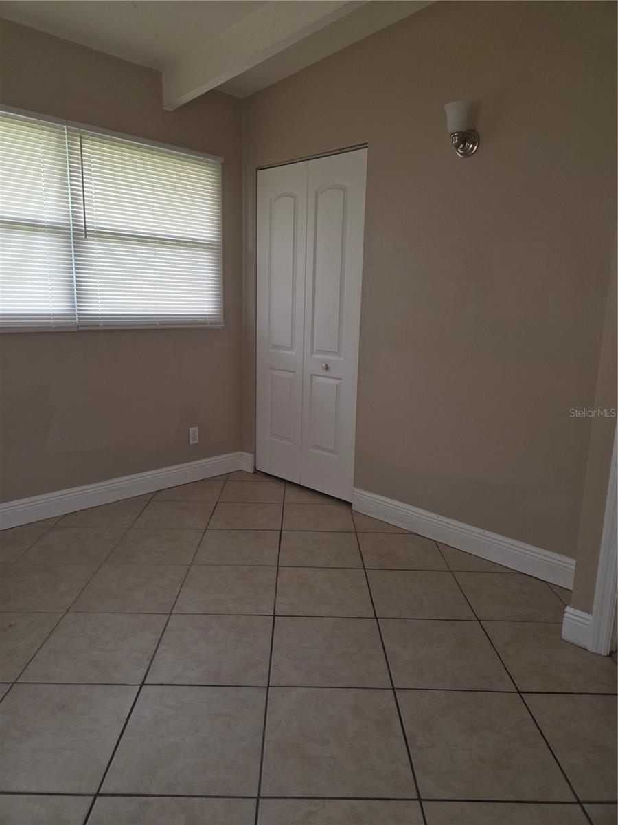 Image 8 of 10 For 1718 Darlington Drive