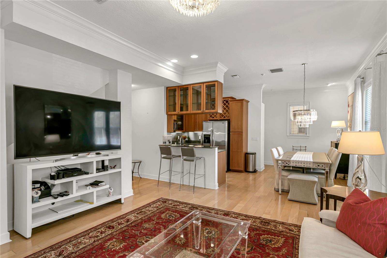 Image 12 of 39 For 3010 Stovall Street E