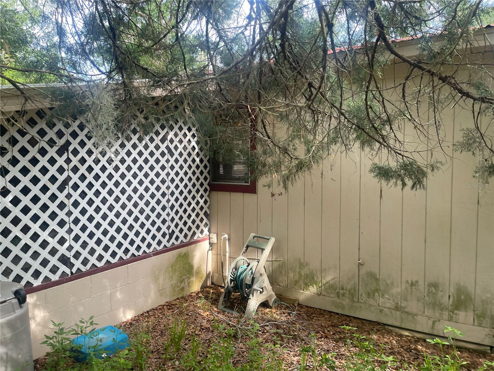 Image 10 of 62 For 7175 123rd Place