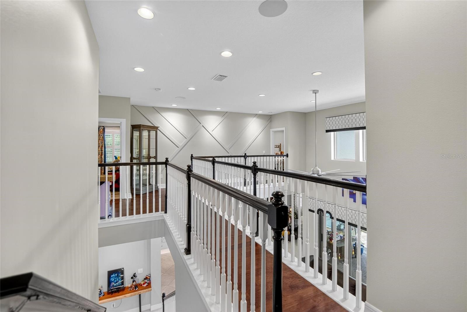 Image 37 of 70 For 10313 Scarlet Chase Drive