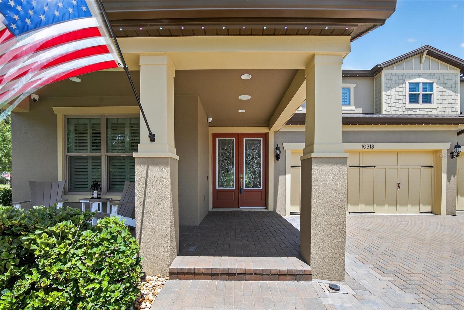 Image 4 of 70 For 10313 Scarlet Chase Drive