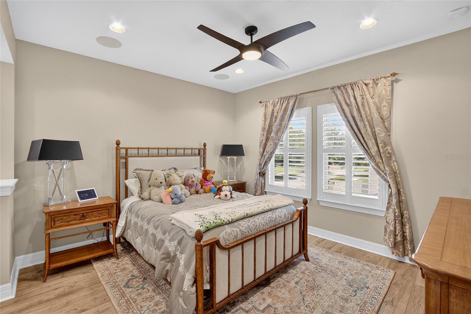 Image 40 of 70 For 10313 Scarlet Chase Drive