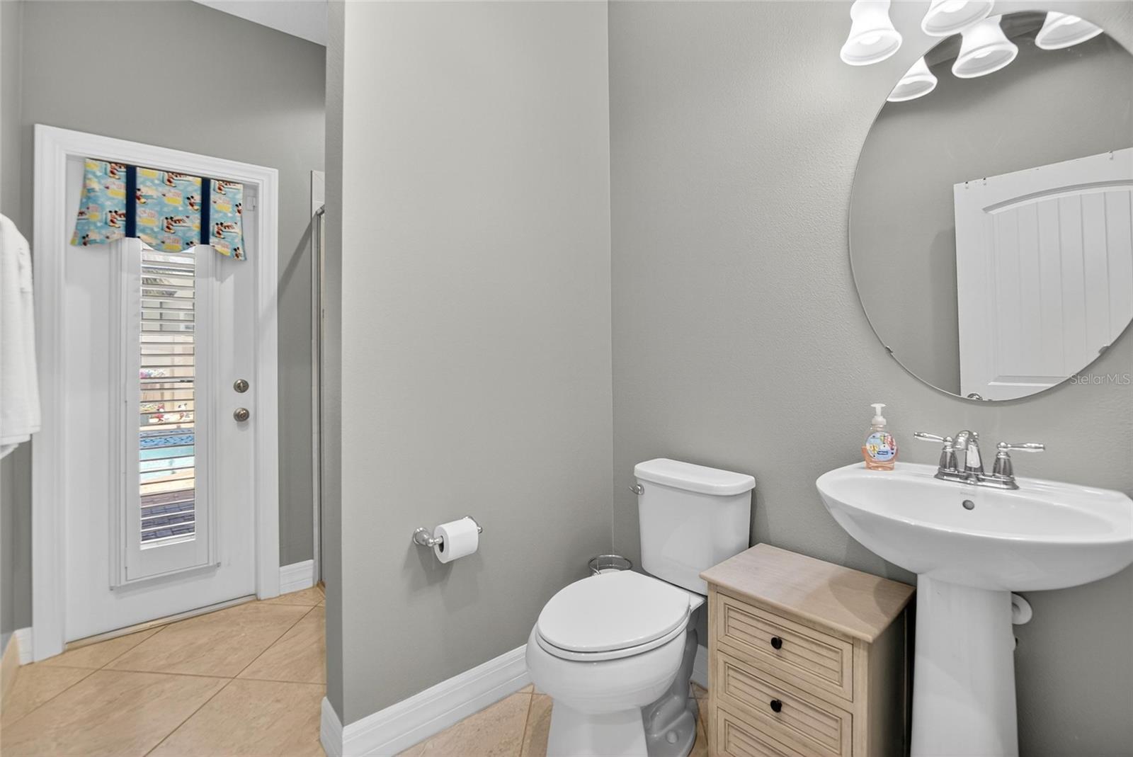 Image 42 of 70 For 10313 Scarlet Chase Drive