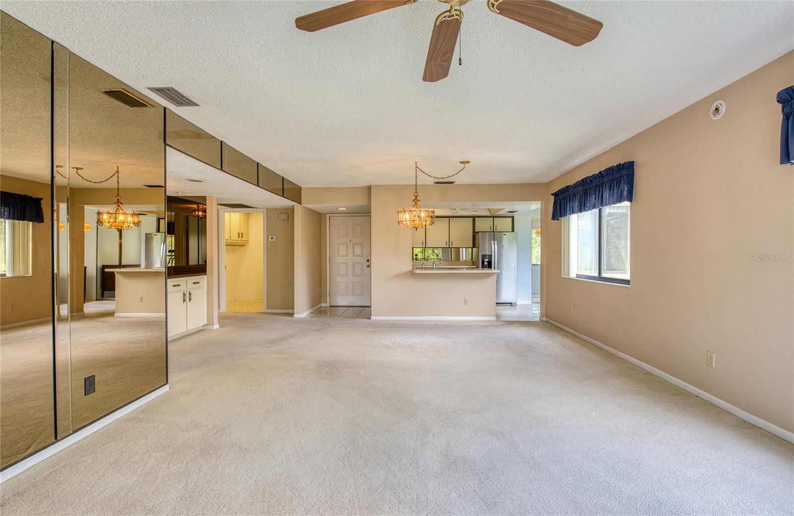 Image 22 of 63 For 700 Starkey Road 1145
