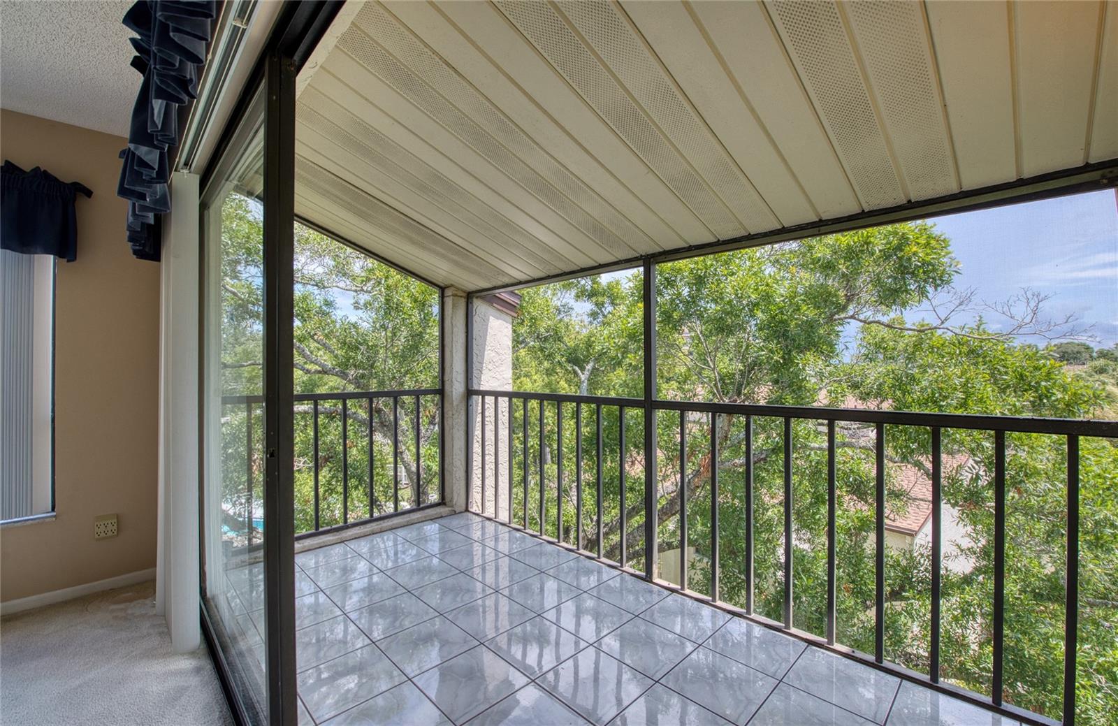 Image 26 of 63 For 700 Starkey Road 1145