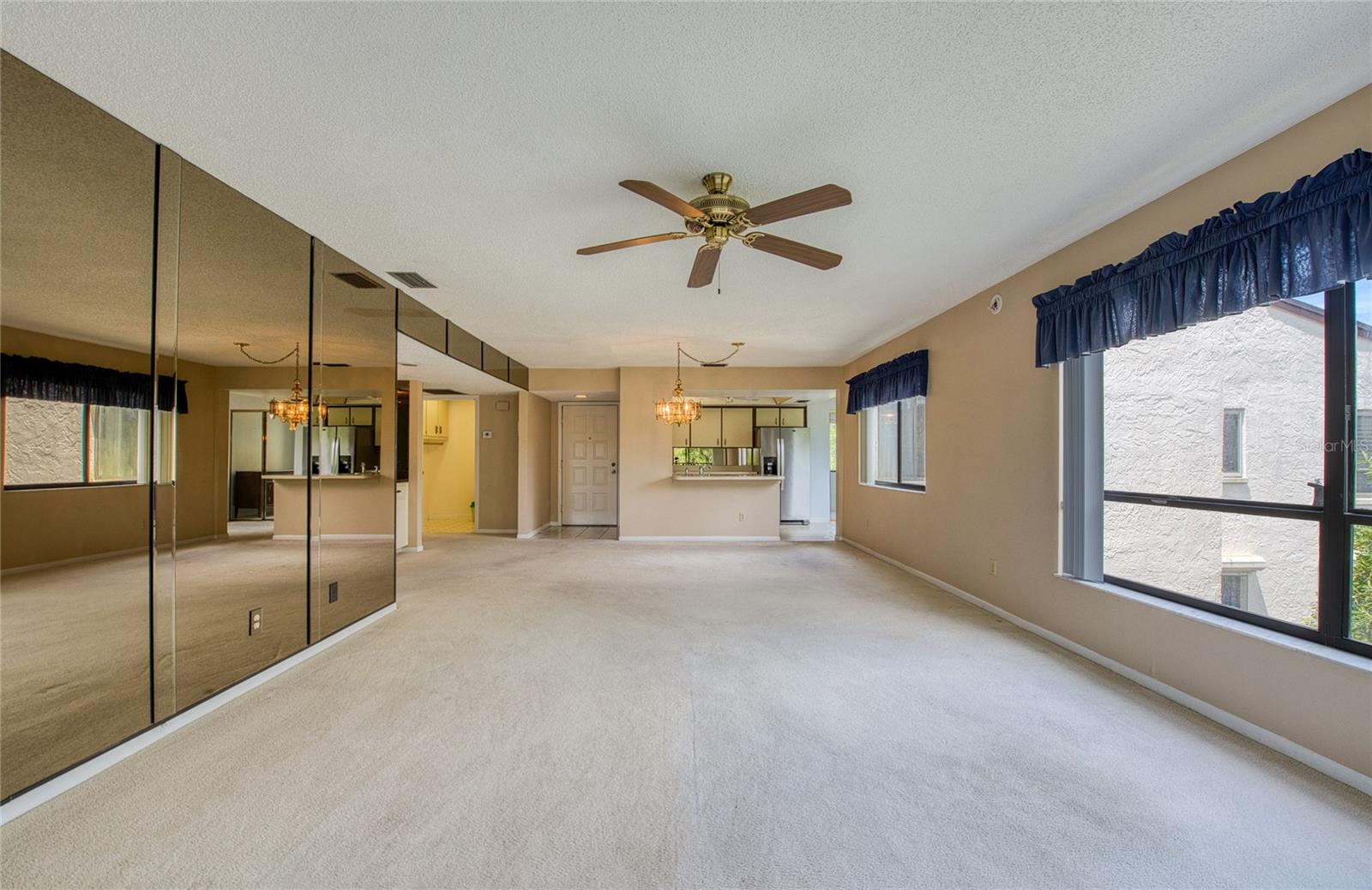 Image 28 of 63 For 700 Starkey Road 1145