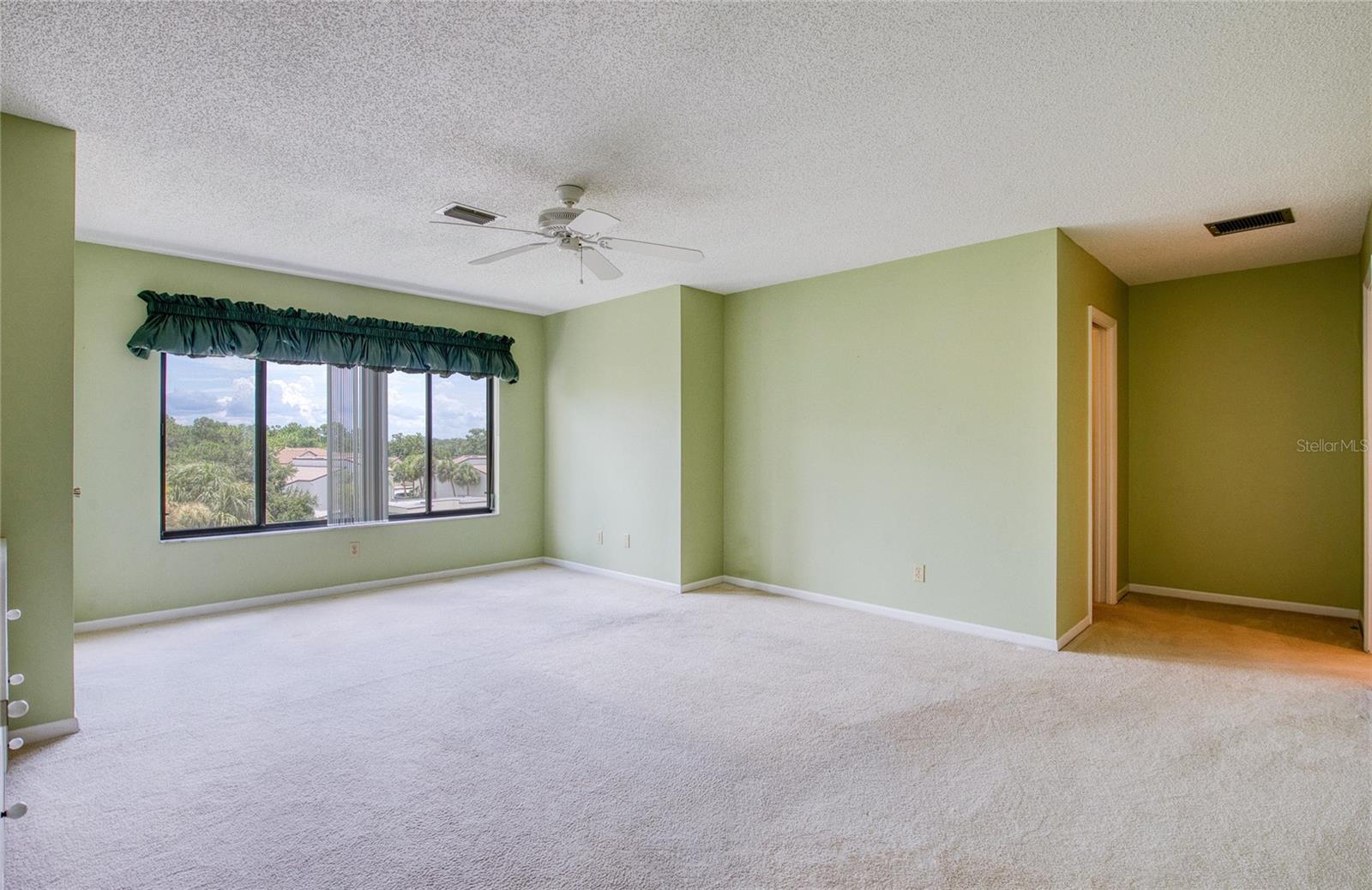 Image 32 of 63 For 700 Starkey Road 1145