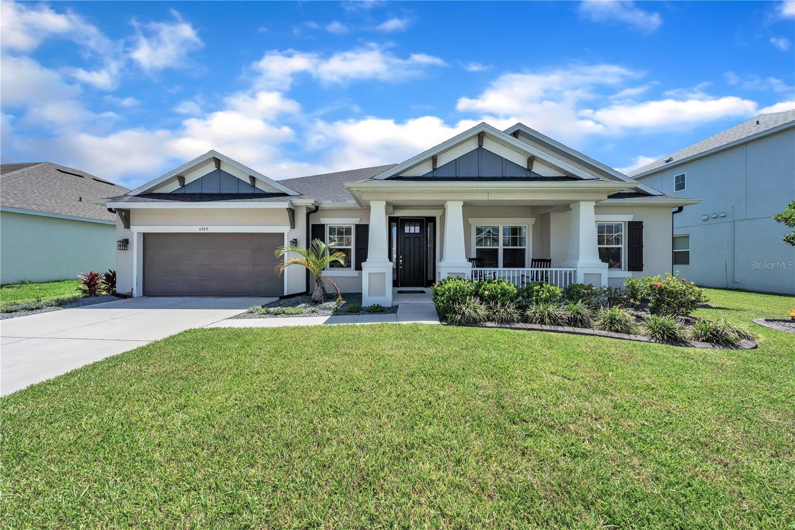Listing photo id 0 for 6989 Bradbury Circle
