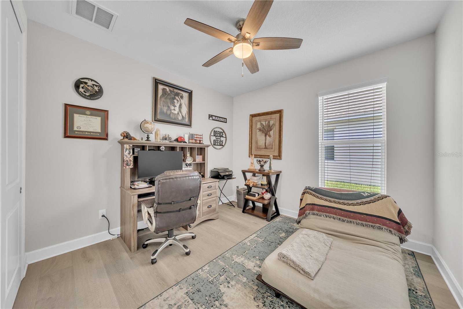 Listing photo id 50 for 6989 Bradbury Circle