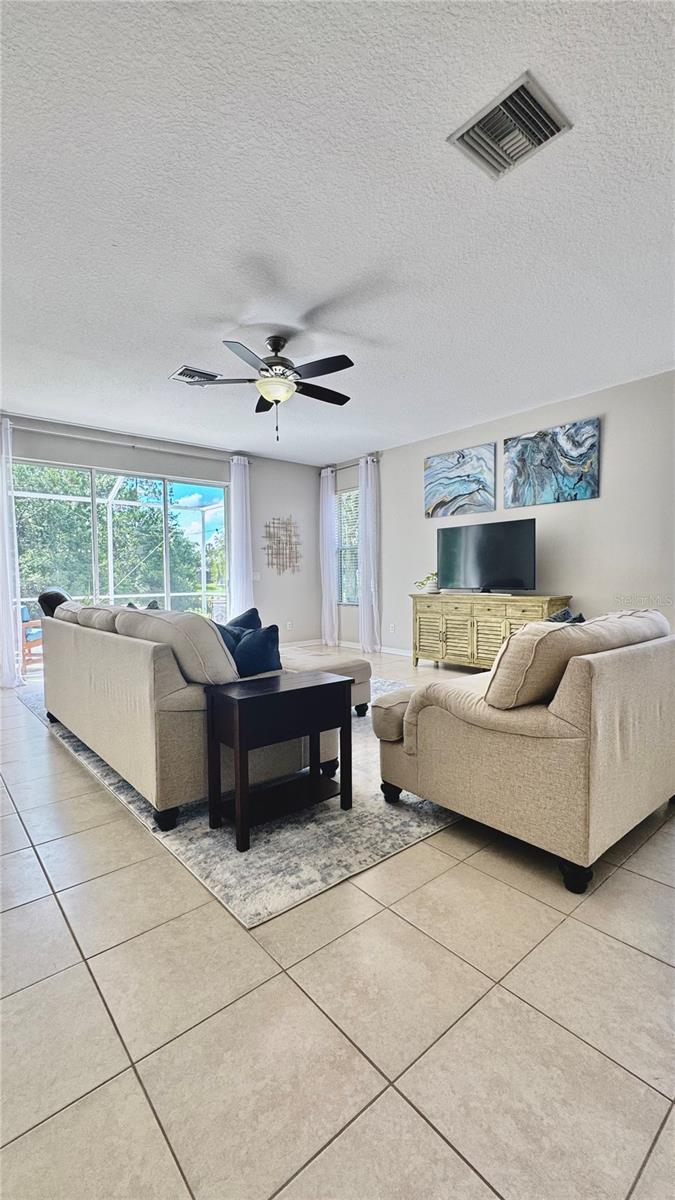 Image 19 of 82 For 27312 Edenfield Drive