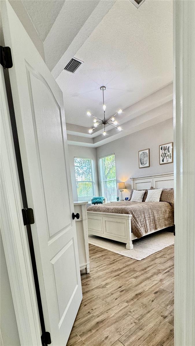 Image 21 of 82 For 27312 Edenfield Drive