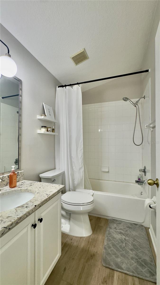 Image 40 of 82 For 27312 Edenfield Drive