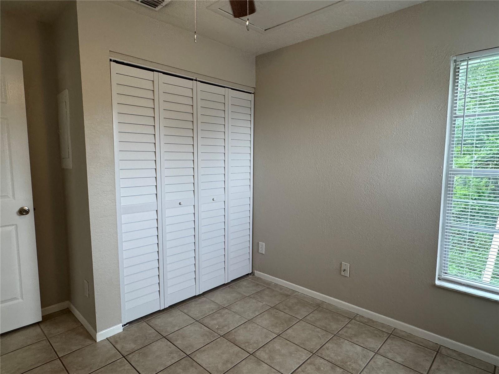 Image 15 of 24 For 5644 Silver Spur Drive