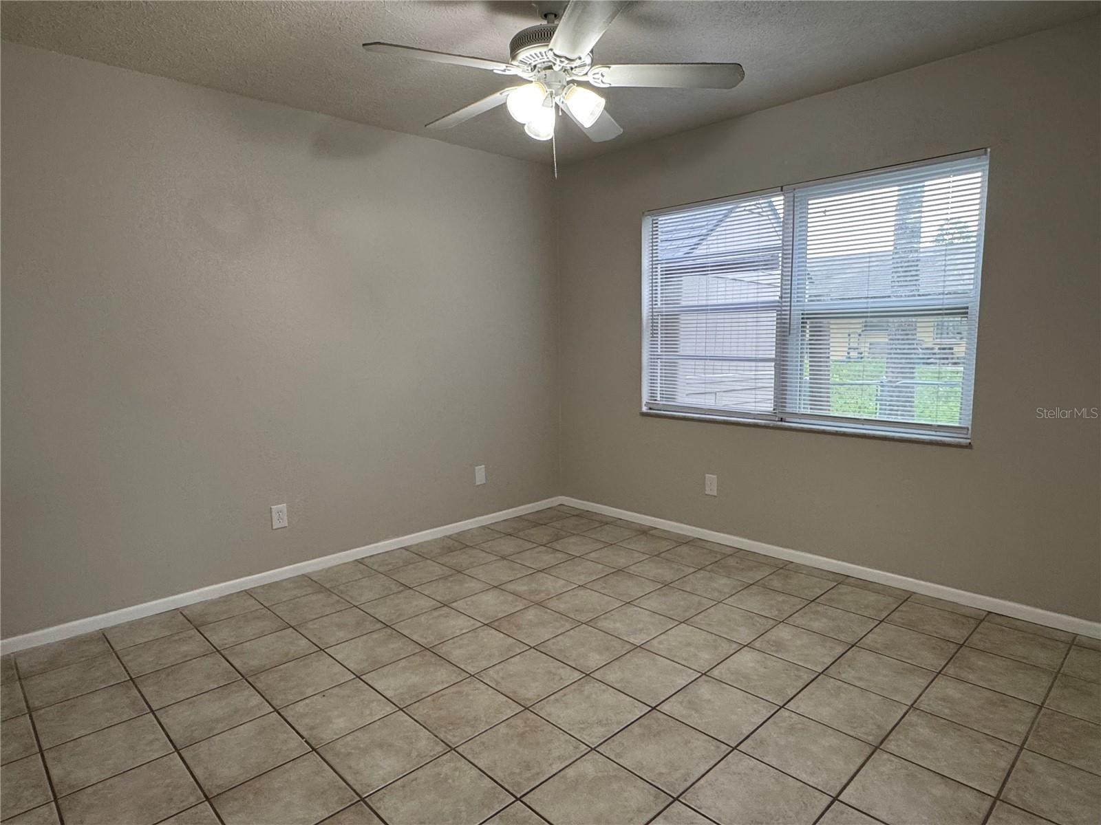 Image 17 of 24 For 5644 Silver Spur Drive