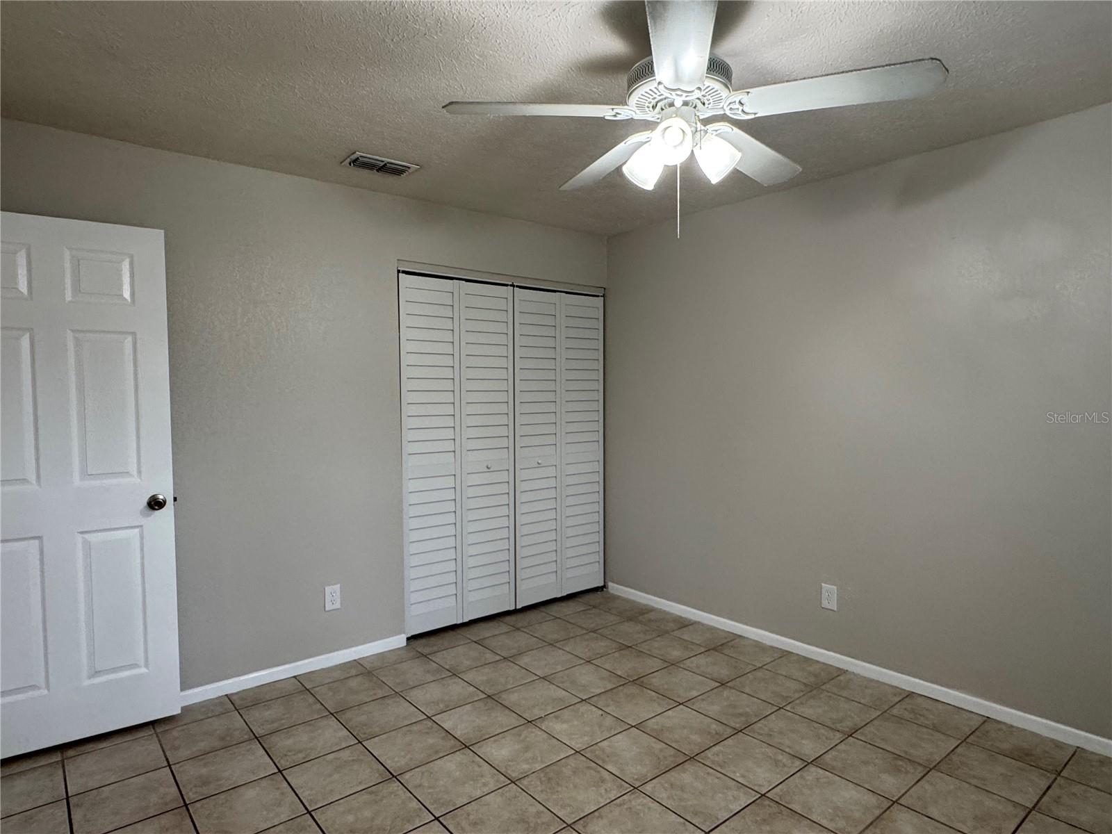 Image 18 of 24 For 5644 Silver Spur Drive