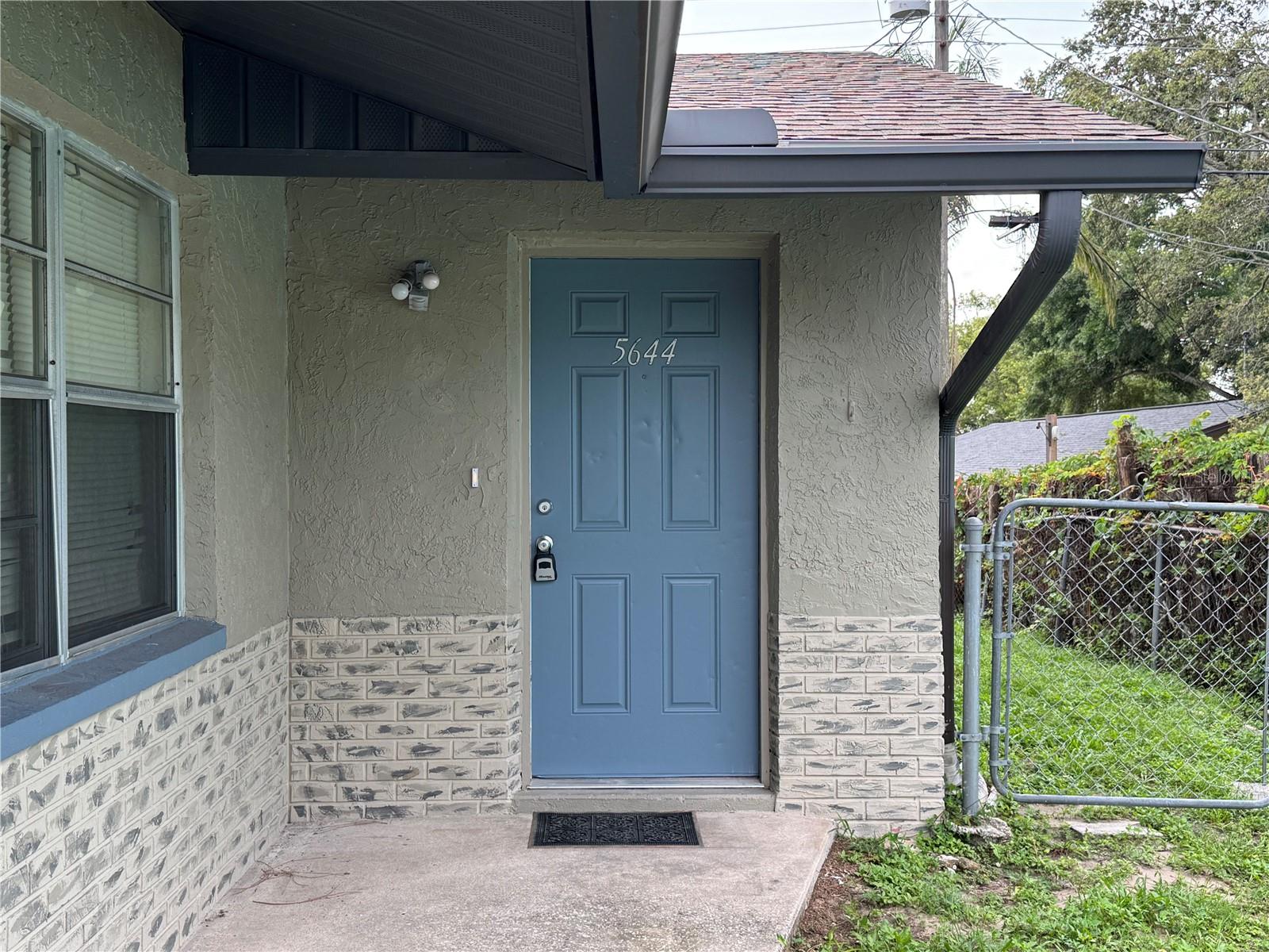 Image 3 of 24 For 5644 Silver Spur Drive