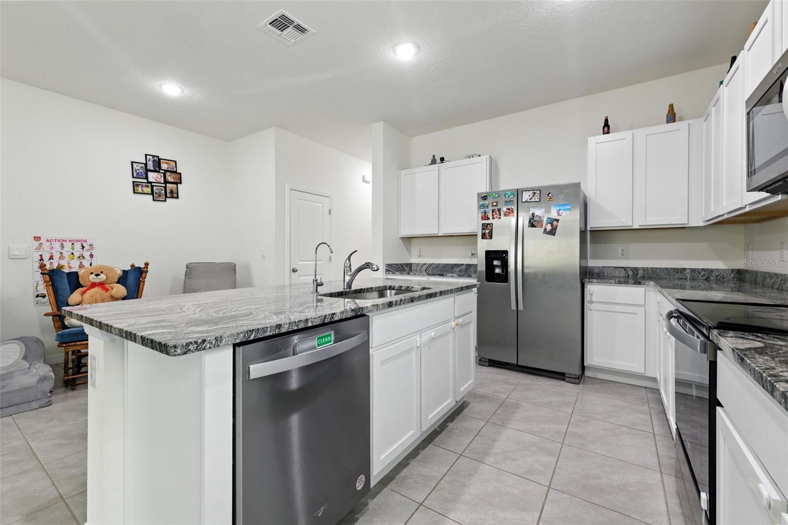 Image 13 of 24 For 17218 Amber Aspen Way