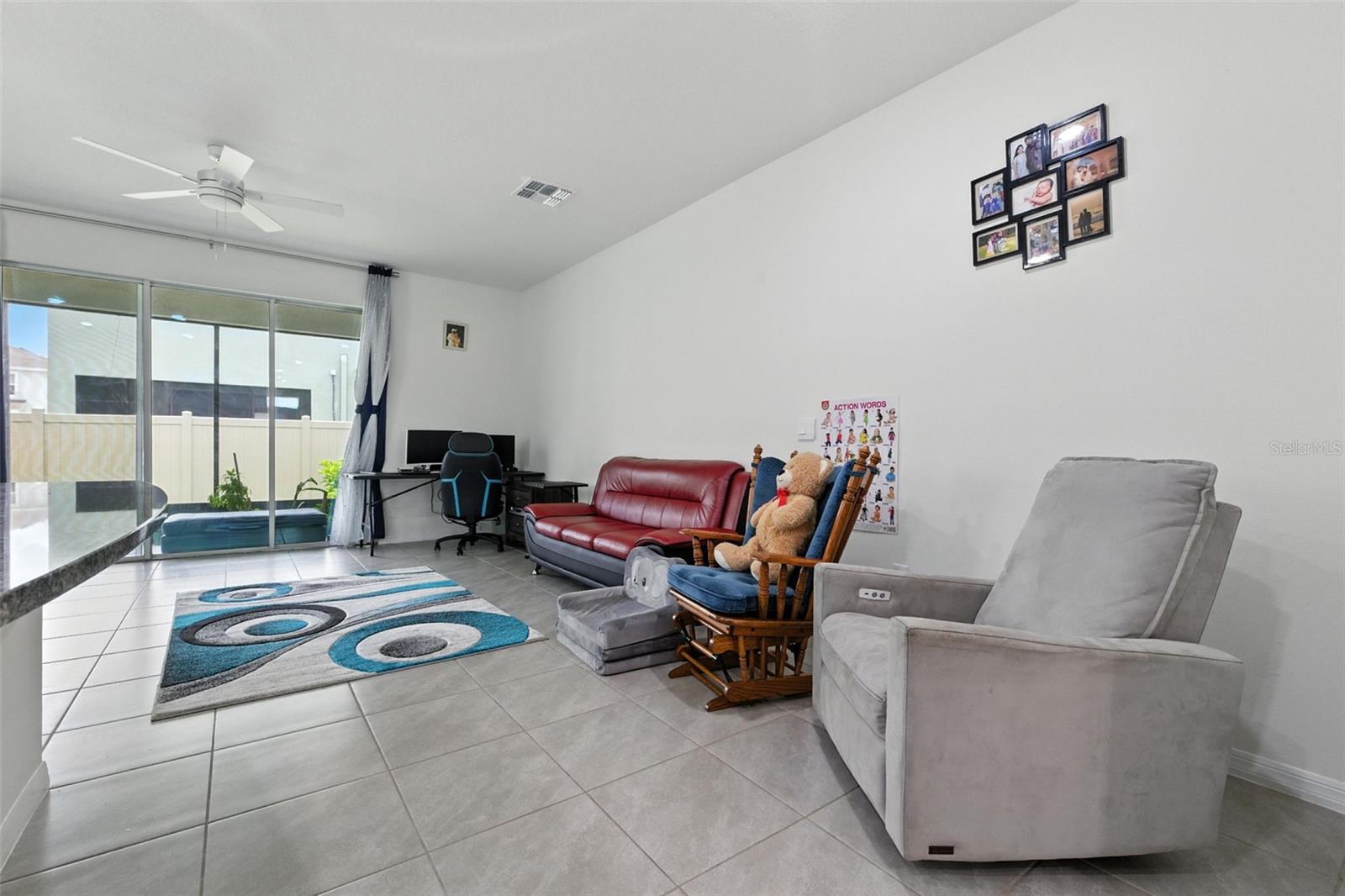 Image 6 of 24 For 17218 Amber Aspen Way
