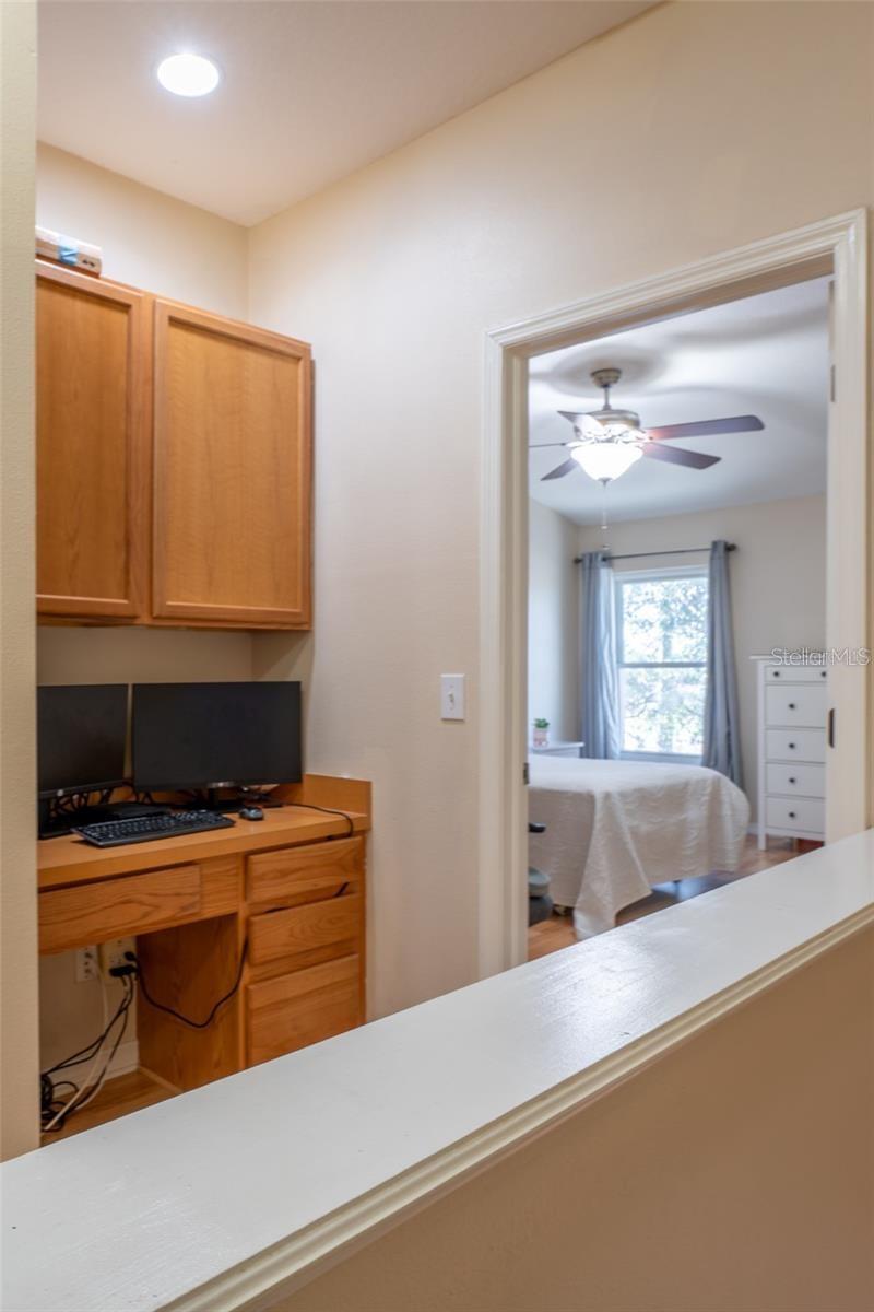 Image 16 of 19 For 12303 Foxmoor Peak Drive