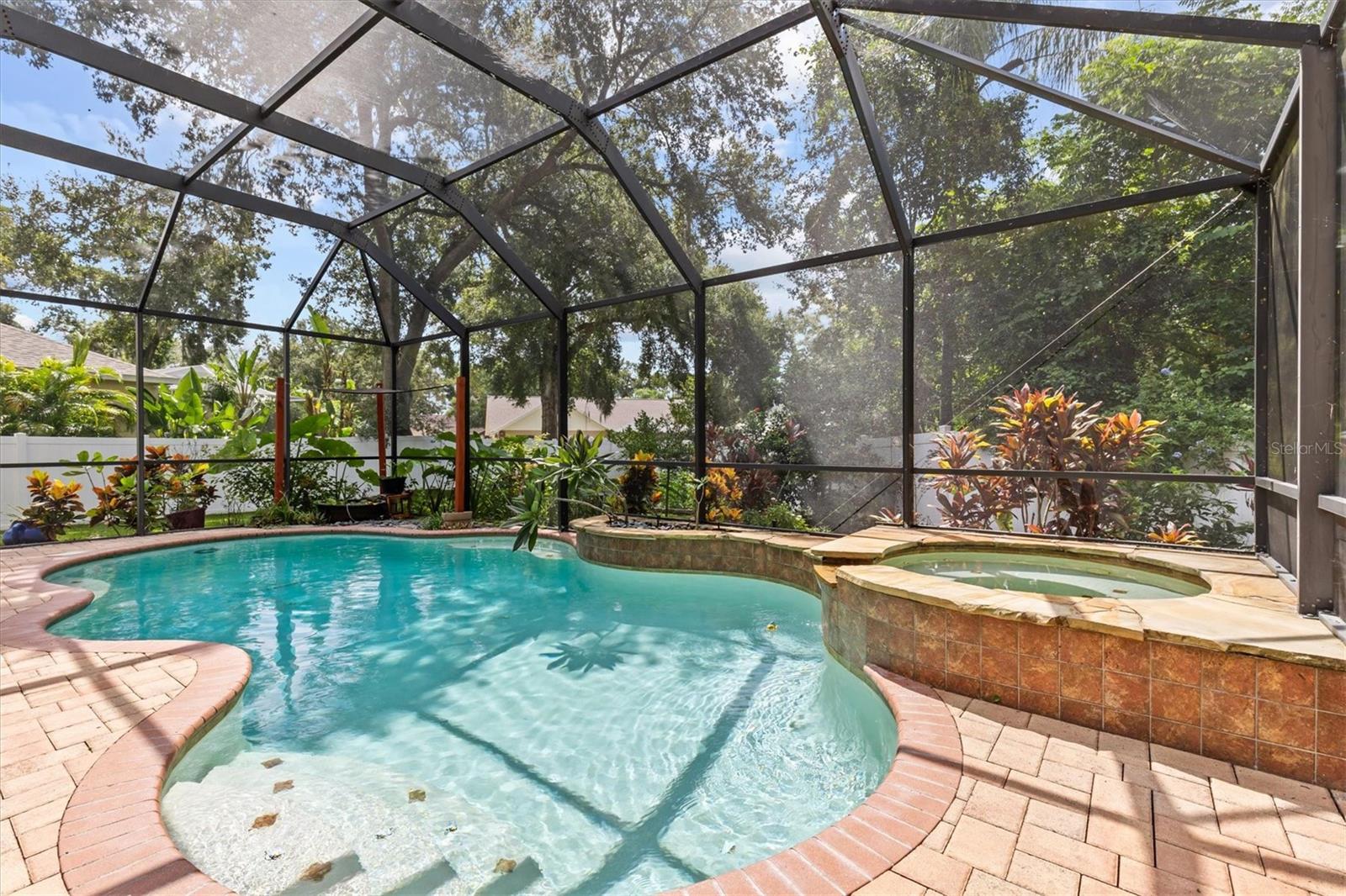Listing photo id 0 for 2213 Mountain Meadow Way