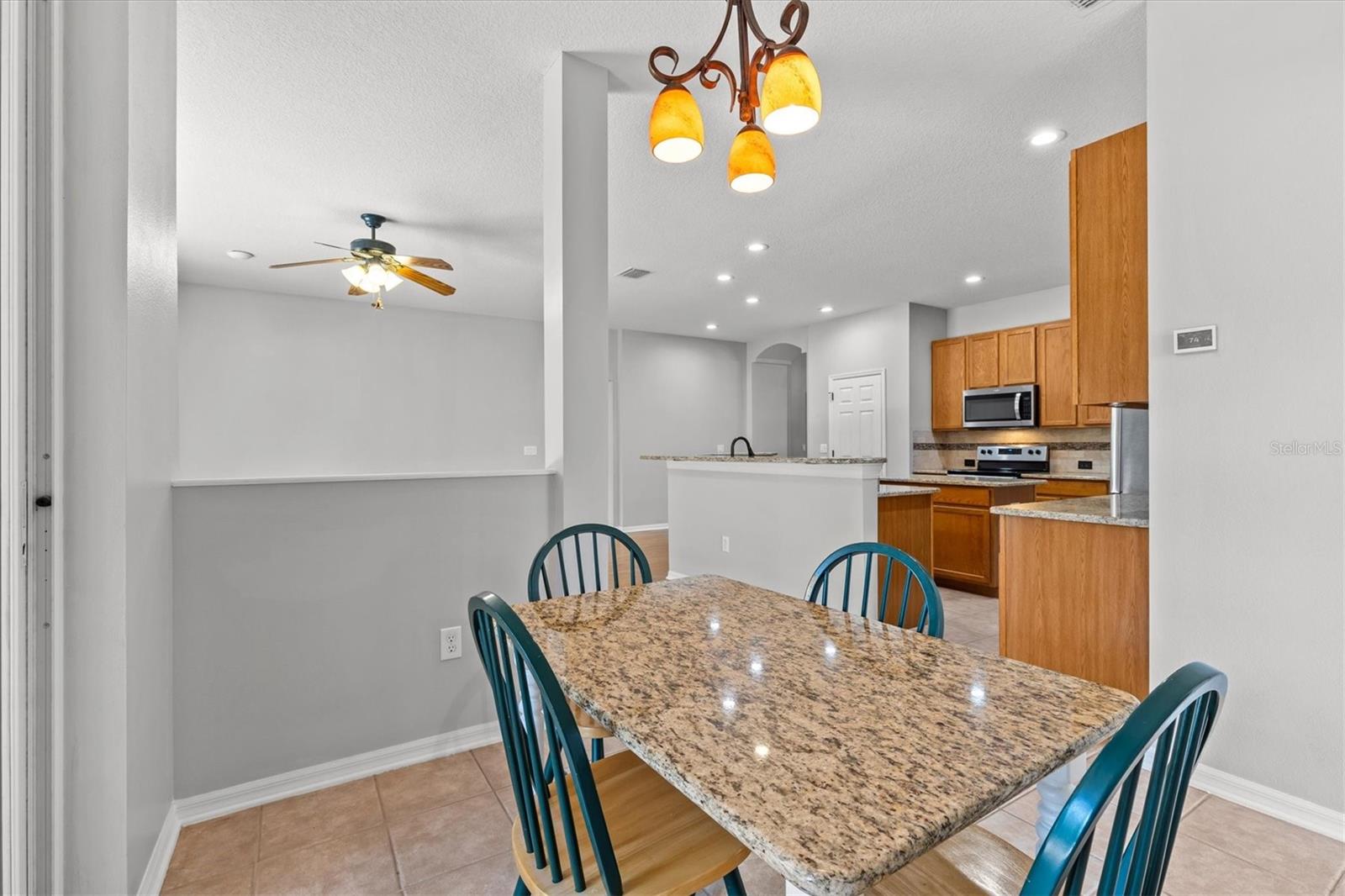 Listing photo id 20 for 2213 Mountain Meadow Way