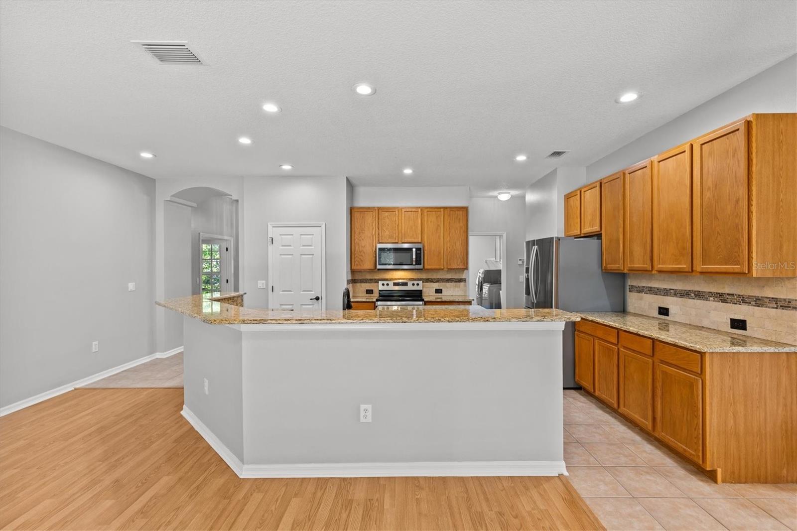 Listing photo id 21 for 2213 Mountain Meadow Way