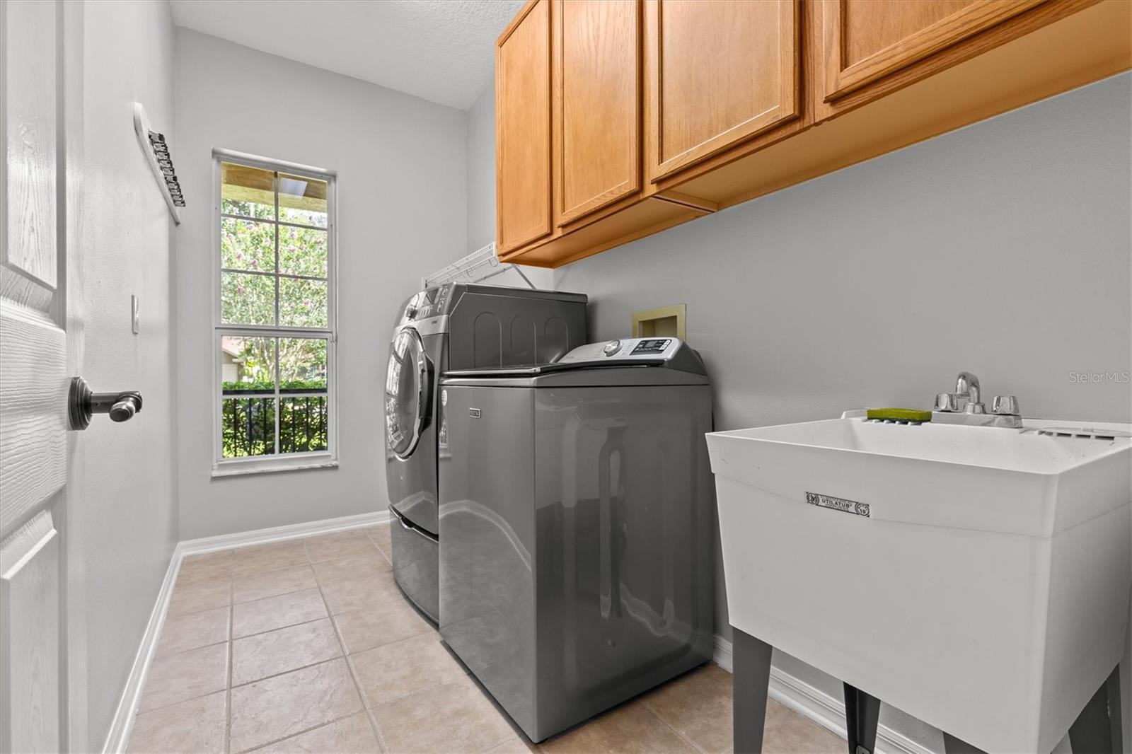 Listing photo id 42 for 2213 Mountain Meadow Way