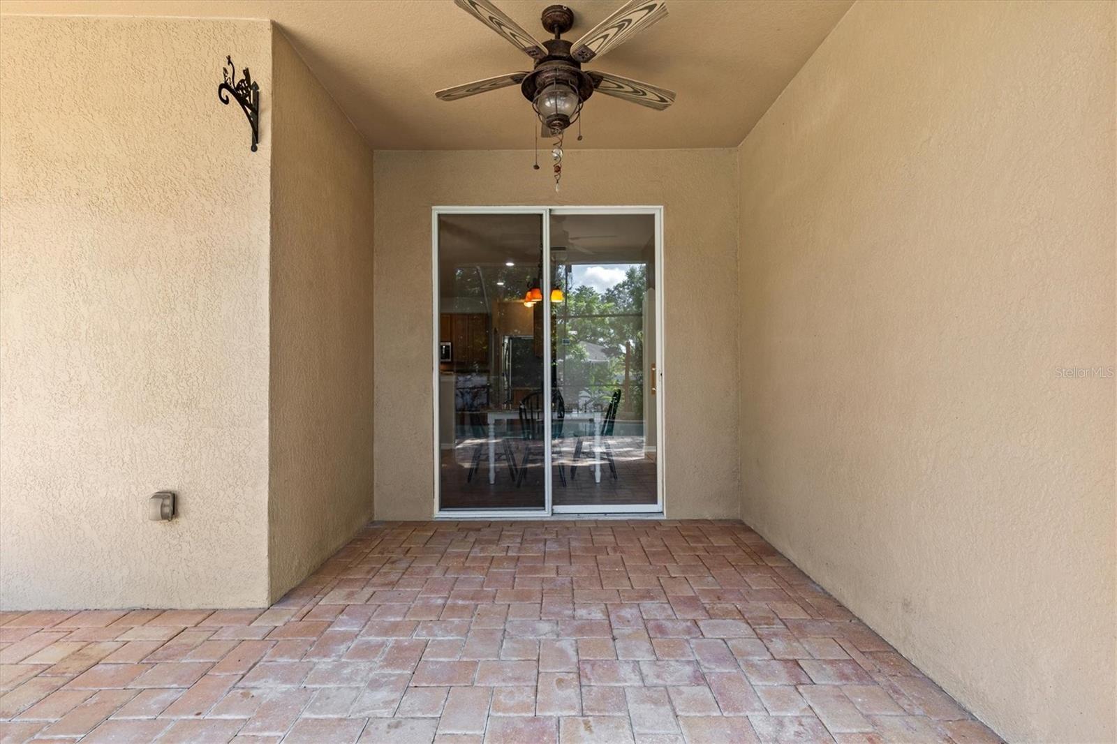 Listing photo id 43 for 2213 Mountain Meadow Way
